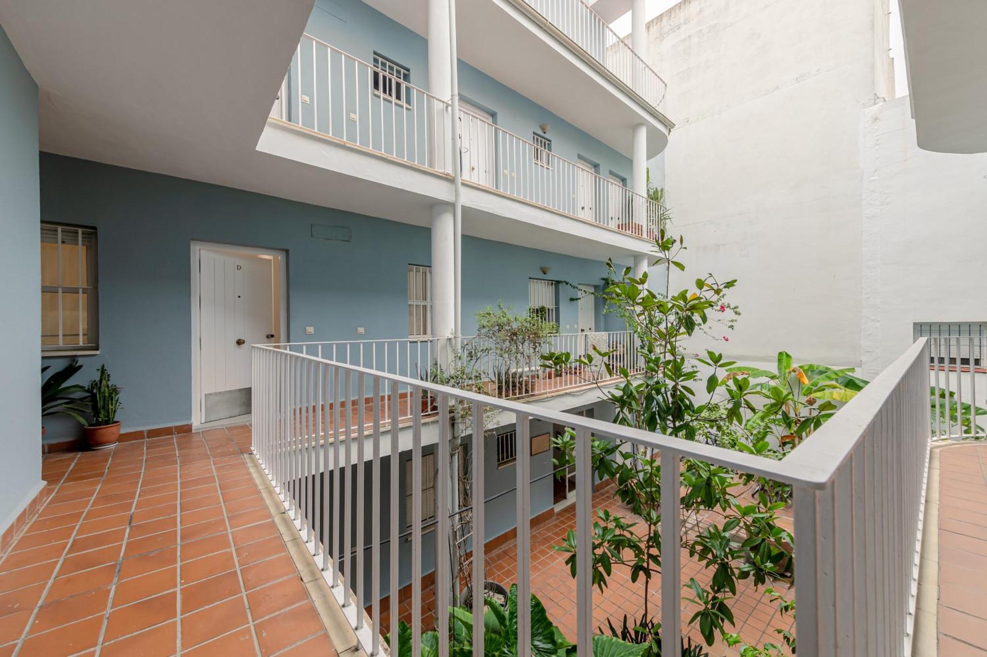 Isg Apartments Becquer Free Parking Inside The Building 塞维利亚 外观 照片